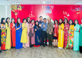 CÁC NỮ DOANH NHÂN CLB GIAO LƯU CÙNG BAN LÃNH ĐẠO KÊNH VOV GIAO THÔNG - ĐÀI TIẾNG NÓI VIỆT NAM