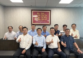 ĐOÀN CÂU LẠC BỘ BẤT ĐỘNG SẢN VIỆT NAM (VREC) VÀ TP. HCM (HREC) ĐÃ TỔ CHỨC CHUYẾN ĐI THĂM VÀ CHÚC TẾT ĐẦU XUÂN ĐẾN QUÝ DOANH NHÂN VÀ QUÝ ĐỐI TÁC.