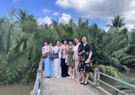 ĐOÀN CLB BĐS VREC & HREC CÓ CHUYẾN ĐI KHẢO SÁT CẦU TỪ THIỆN VÀ THĂM LẠI NHỮNG CĂN NHÀ TÌNH THƯƠNG DO CLB ĐÃ TÀI TRỢ