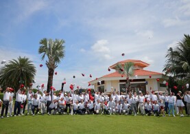 "GIẢI GOLF GIAO LƯU VREC & HREC MỪNG NGÀY DOANH NHÂN VIỆT NAM" GÂY QUỸ XÂY CẦU TỪ THIỆN GẦN 3 TỶ ĐỒNG