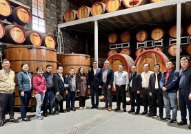 VREC CÙNG ĐOÀN LÃNH ĐẠO TỈNH NGHỆ AN THĂM TRANG TRẠI CÔNG NGHỆ CAO Ở AUSTRALIA