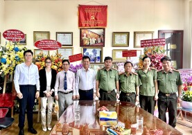 BAN LÃNH ĐẠO HREC THĂM VÀ CHÚC MỪNG QUÝ NHÀ BÁO NHÂN KỶ NIỆM 99 NĂM NGÀY BÁO CHÍ CÁCH MẠNG VIỆT NAM