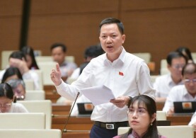 ĐẠI BIỂU QUỐC HỘI: “THAO TÚNG, LÀM GIÁ BẤT ĐỘNG SẢN NGUY HIỂM KHÔNG KÉM GÌ HÀNH VI THAO TÚNG CHỨNG KHOÁN”