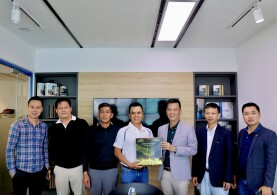 CHỦ TỊCH CLB BĐS VIỆT NAM CÙNG BAN CHẤP HÀNH GHÉ THĂM CHI NHÁNH CỦA HỘI VIÊN AK INTERIORS (AKI)