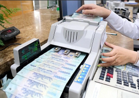 LOẠT NGÂN HÀNG TIẾP TỤC TĂNG CHO VAY KINH DOANH BẤT ĐỘNG SẢN