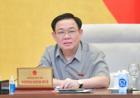 CHỦ TỊCH QUỐC HỘI: 'QUAN TRỌNG KHÔNG PHẢI ÉP NGƯỜI TA LÊN SÀN'