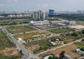 TPHCM ỦY QUYỀN CHO QUẬN, HUYỆN QUYẾT ĐỊNH GIÁ ĐẤT BỒI THƯỜNG