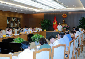 TIẾP THU, HOÀN THIỆN DỰ THẢO LUẬT ĐẤT ĐAI SỬA ĐỔI ĐẾN 'PHÚT CUỐI CÙNG'